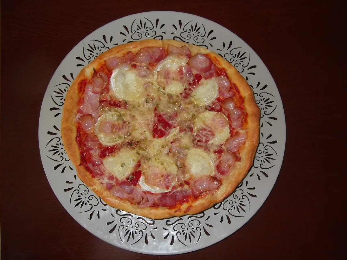 PIZZA COMPLETA