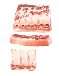 COSTILLA CERDO CON CUERO CORTADO 
