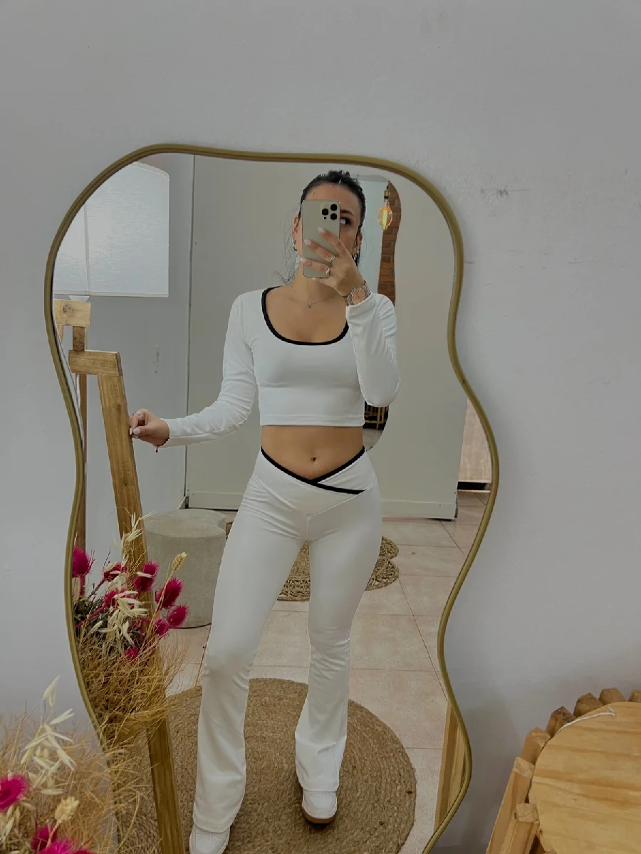 CONJUNTO DEPORTIVO FRIZADO