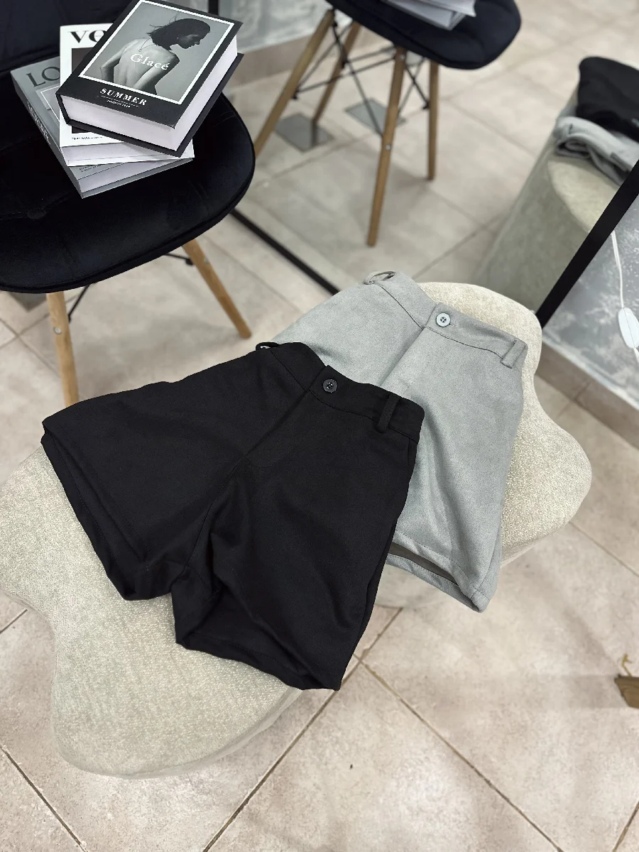 Short gamuza 