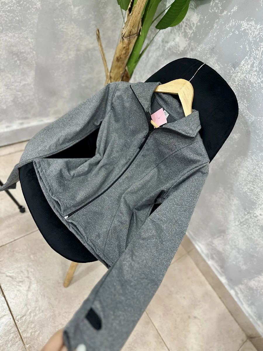 Campera deportiva 