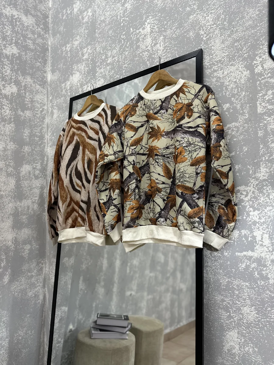 Buzo frizado estampado 