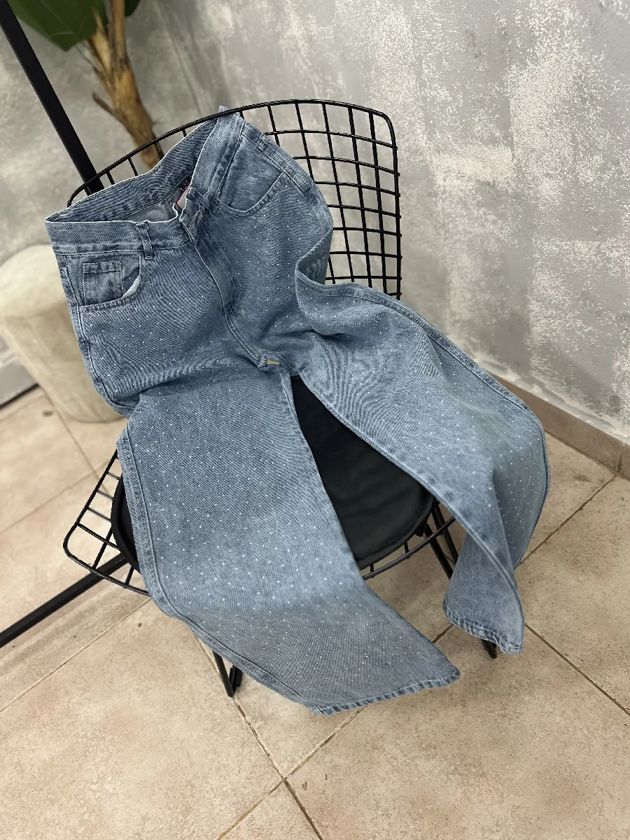 Jeans claro strass 
